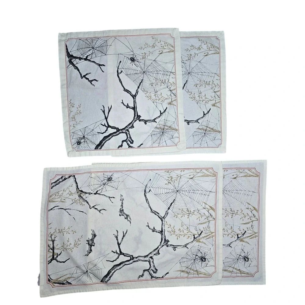 Williams Sonoma Halloween Linens Set 2 Napkins 2 Towels Spider Webs Bats Spooky